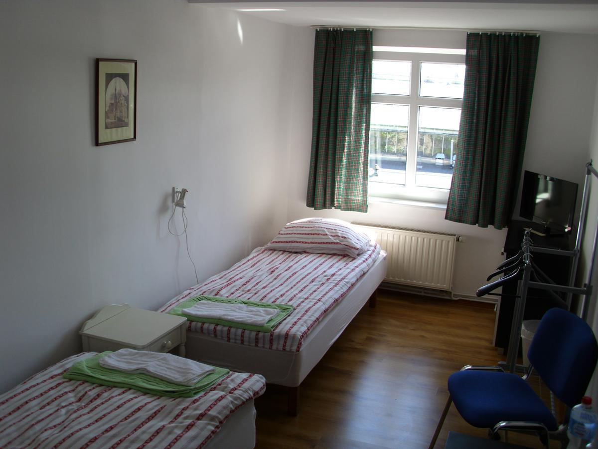 Pokoje Goscinne Irene Poznań Exterior foto